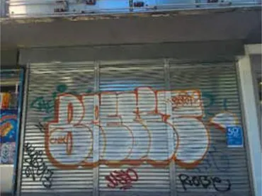 Local comercial en Aluche - Foto 1