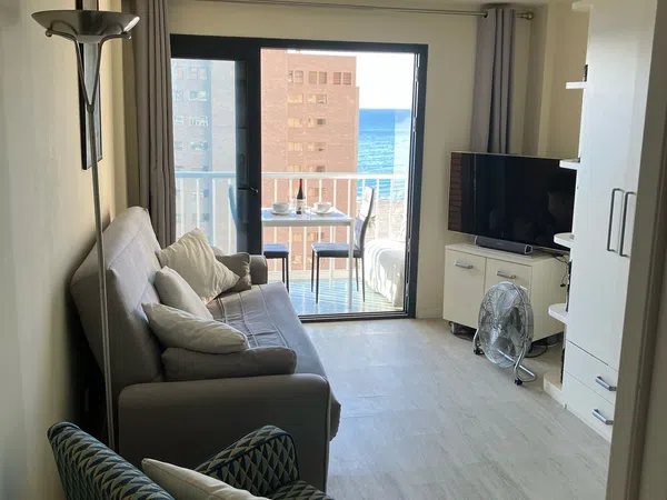 Estudio en calle L'Alfas del Pi, 8 - Foto 3