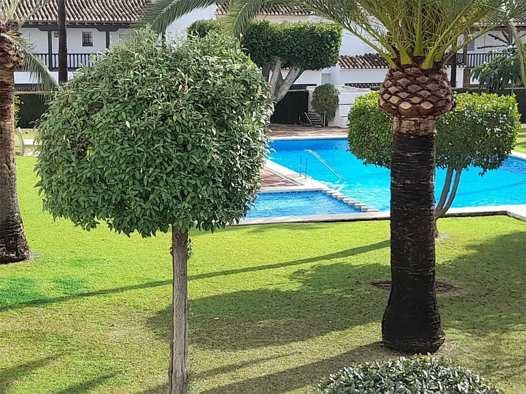 Piso en  Avenida Alcalde Clemente Díaz Ruiz 8 - Foto 1