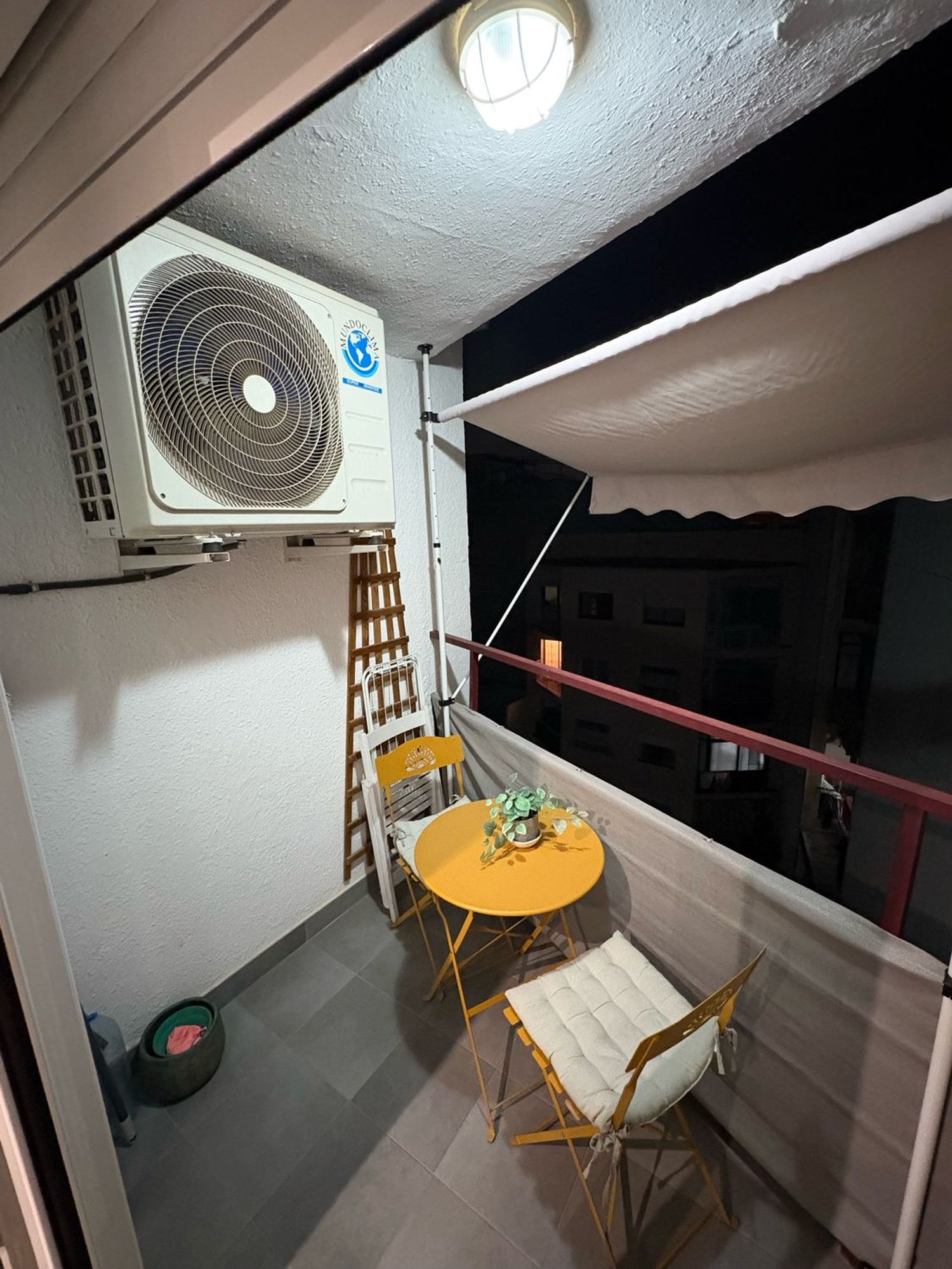 Ático en calle del Canonge Doctor Auguet, 43 - Foto 4