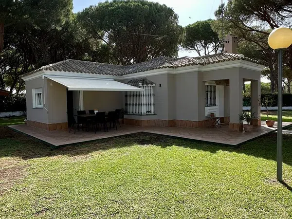Casa o chalet independiente en Camino del Lago Sanabria, 1 - Foto 1