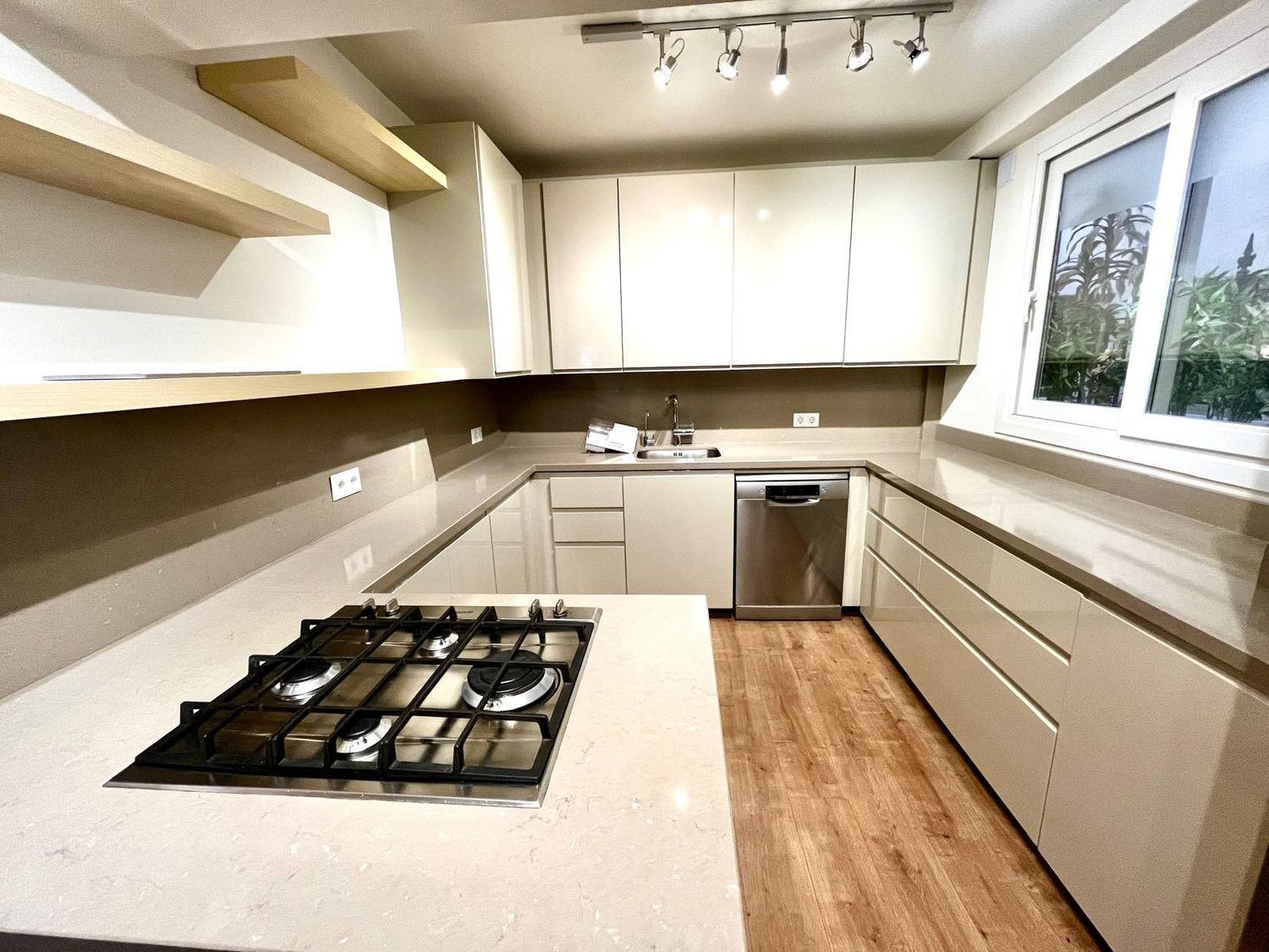 Piso en Barrio Conde de Ureña - Foto 2