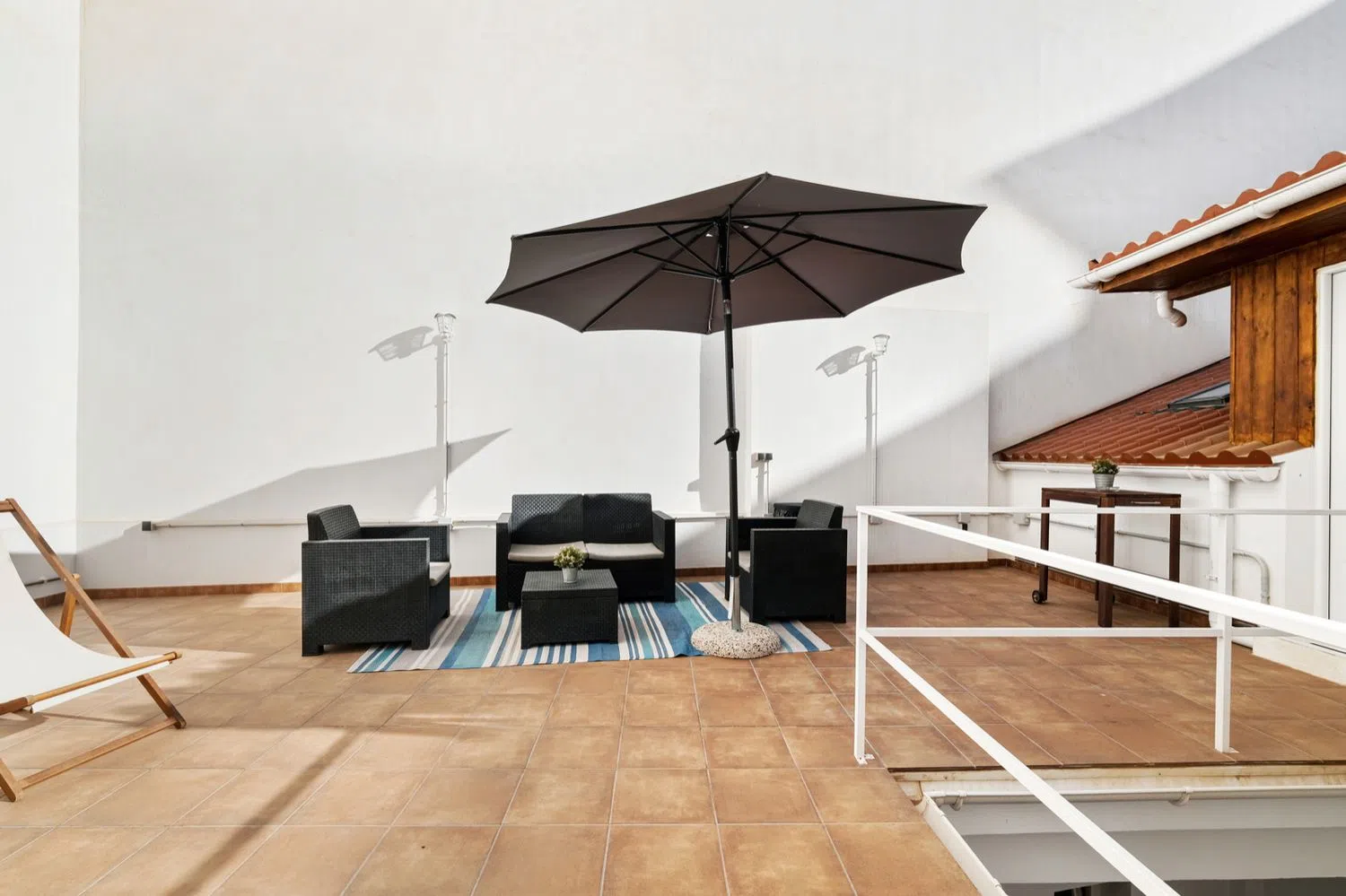 Estudio en calle Malasaña, 51 - Foto 1