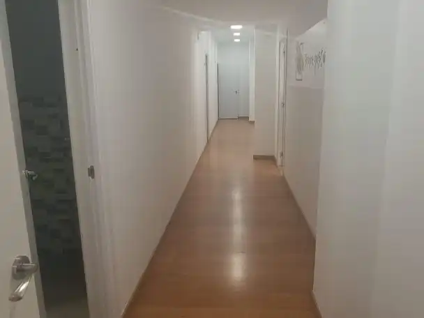 Local comercial en  Carrer de Joaquim Rubió i Ors 298 - Foto 5