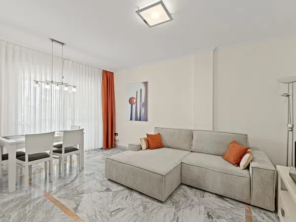 Piso en Calle José Manuel Caballero Bonald, 1, Linda Vista-Nueva Alcántara-Cortijo Blanco - Foto 1
