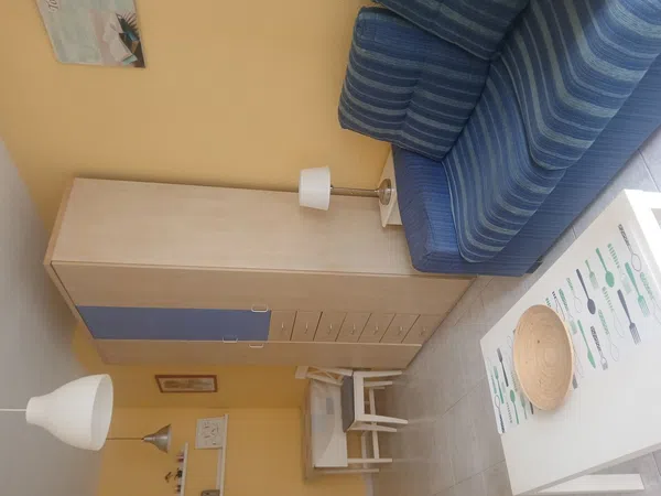 Estudio en avenida Isabel Manoja, 6