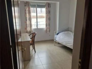 Piso en Ciudad Jardín - Foto 4