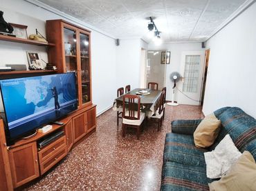 Piso en  Carrer Mare de Déu de Lourdes 63 - Foto 1