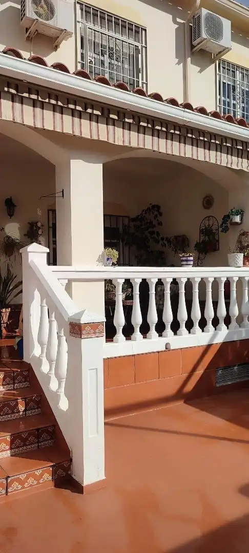 Casa adosada en  Calle Doctor Angel Canovas Amador 1 - Foto 12