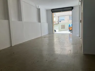 Local comercial en Terrassa - Foto 4