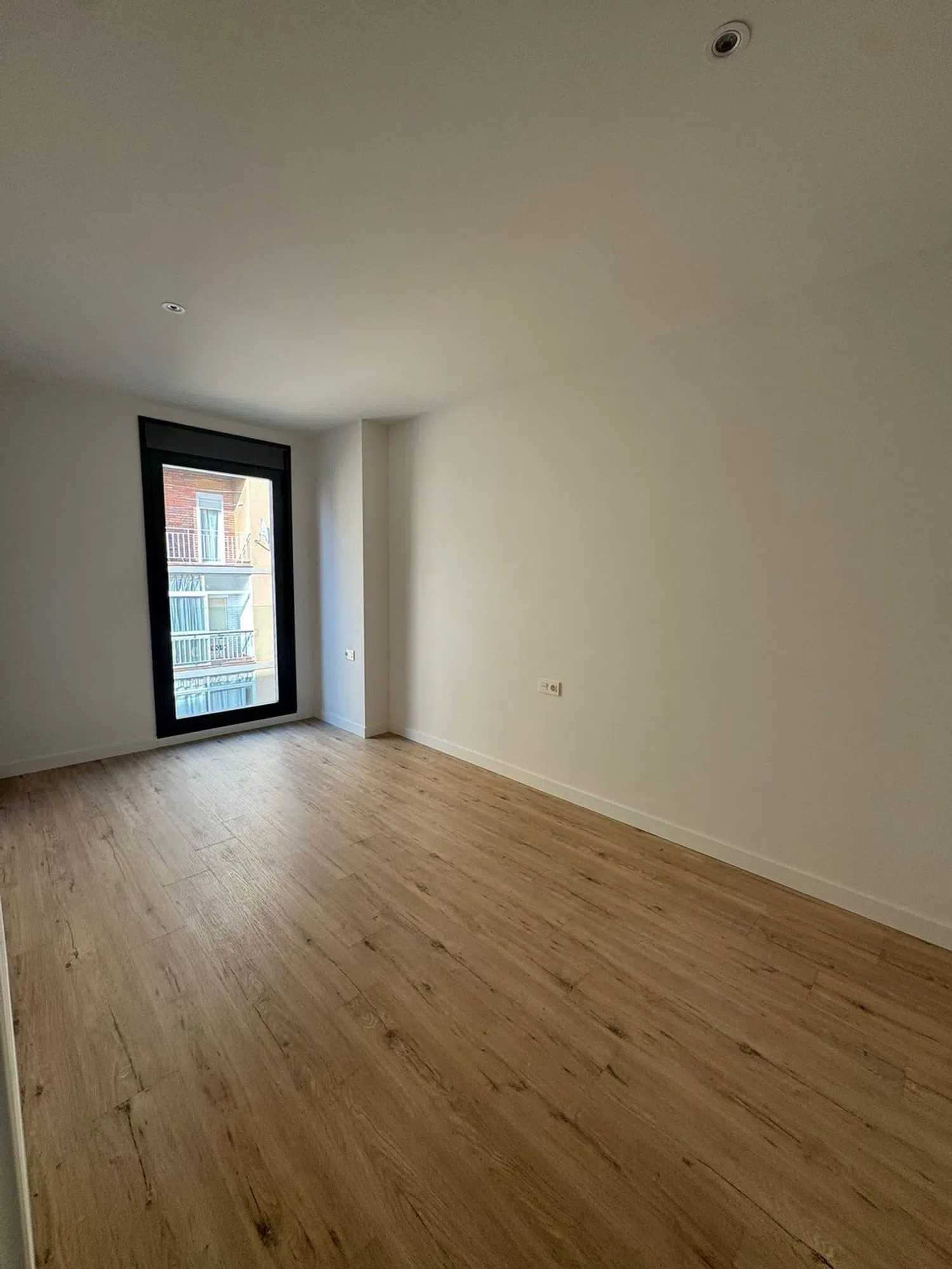 Piso en calle Baró d'Eroles, 3 - Foto 6