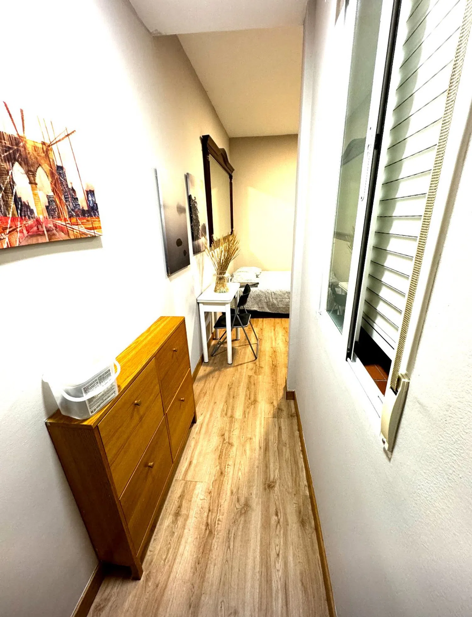 Estudio en calle de Leganitos, 14 - Foto 3