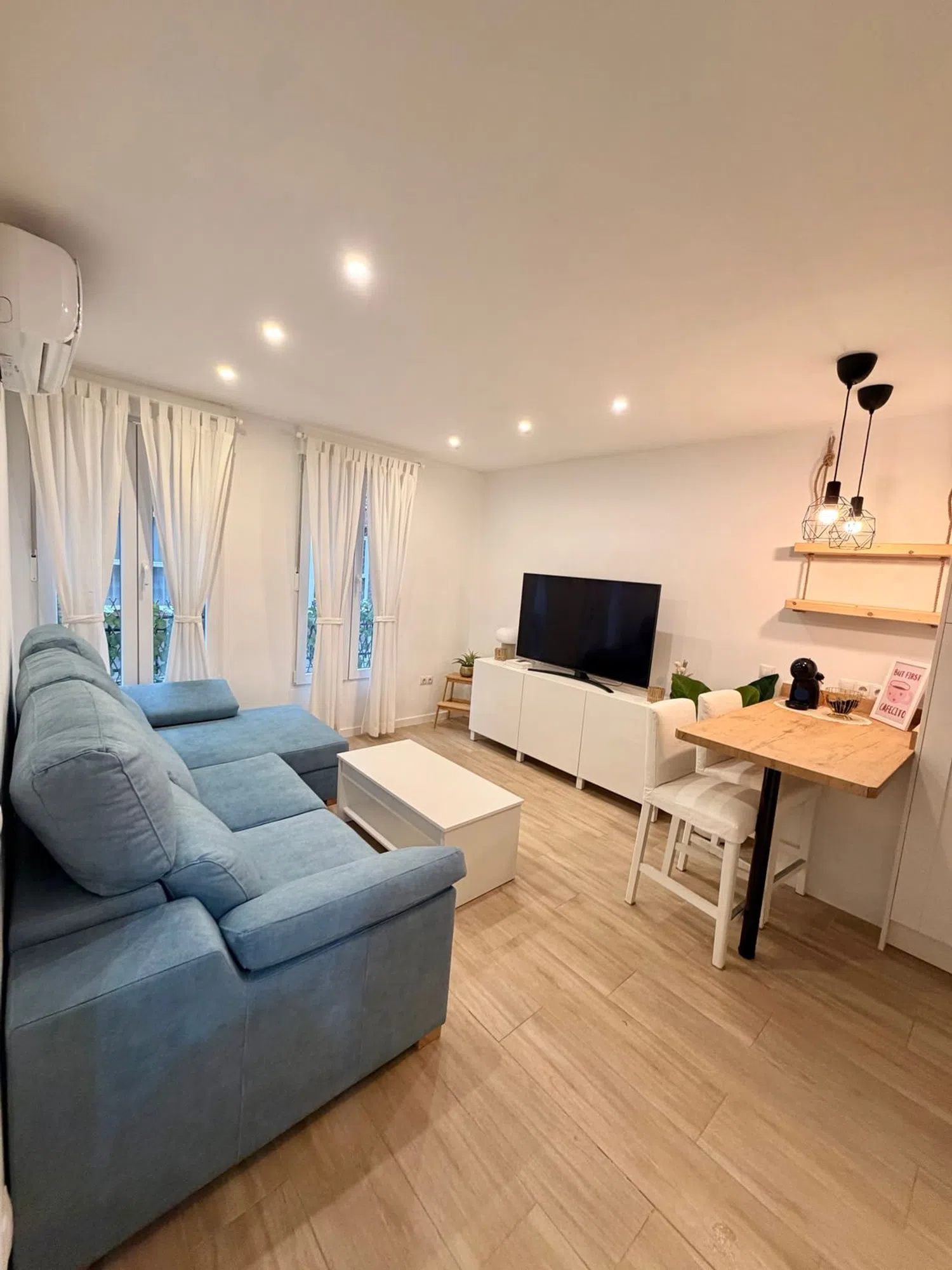 Piso en calle de Granada, 40 - Foto 1