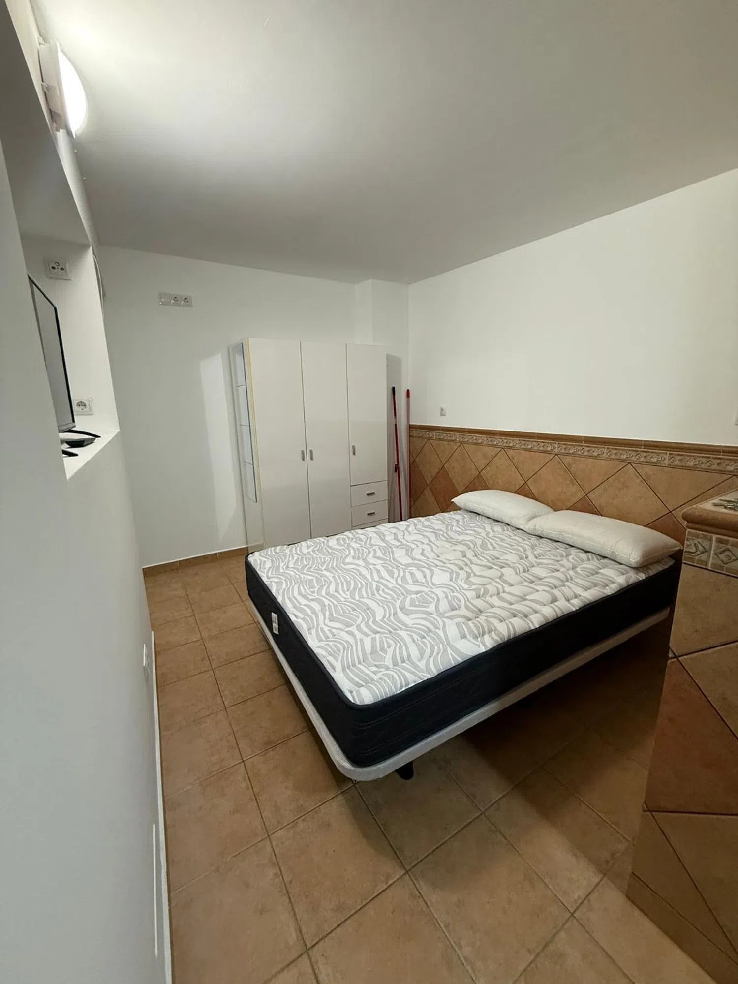 Estudio en calle Sancti Espíritu, 1 - Foto 1