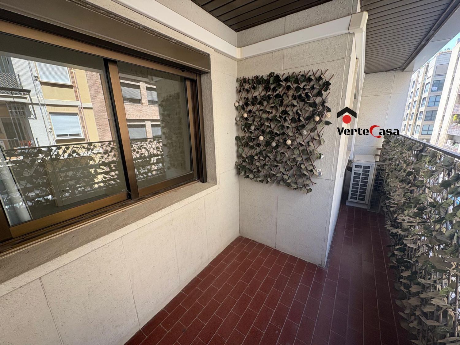Piso en Calle d'Armando Palacio Valdés, Exposició - Foto 7