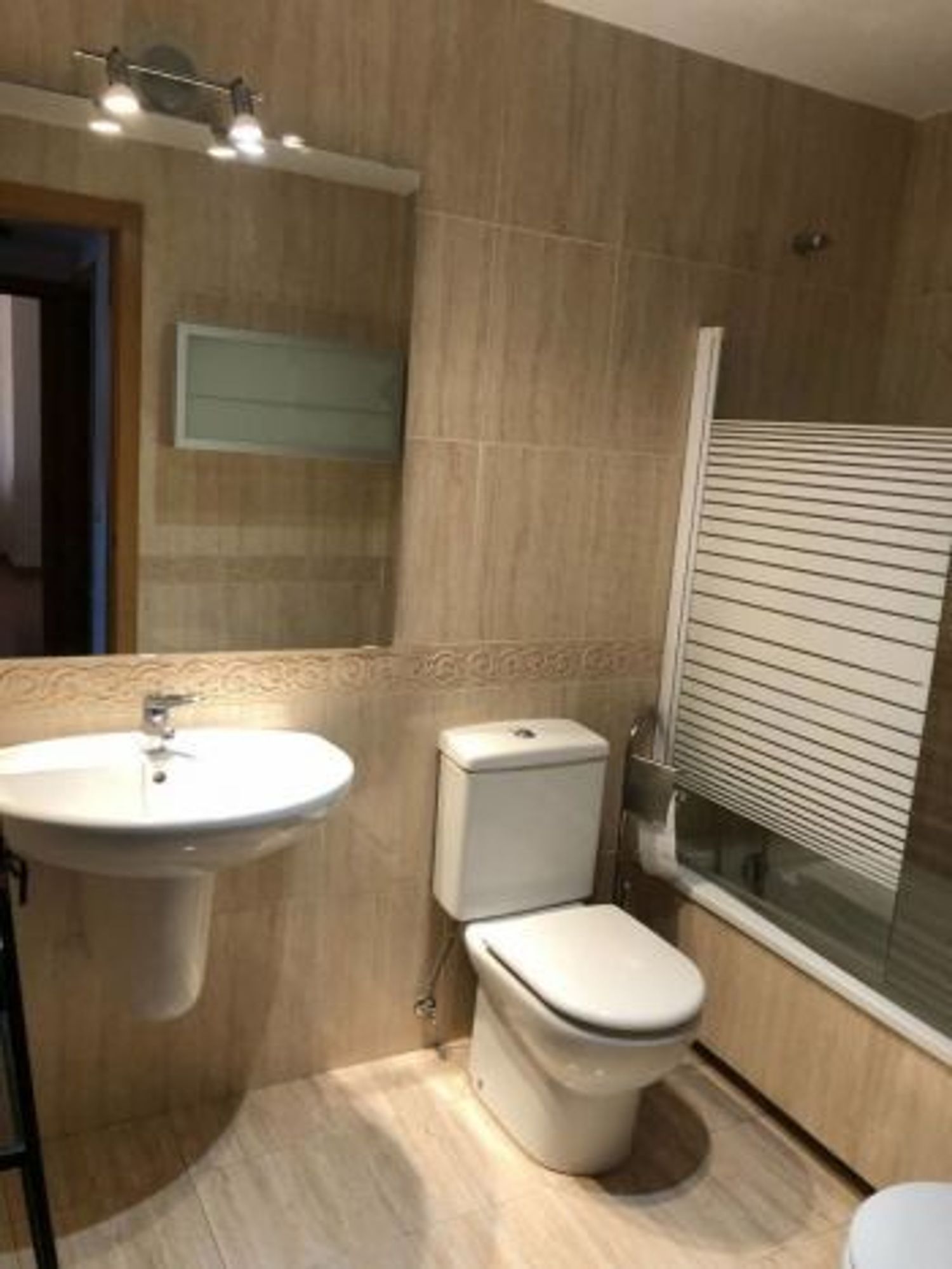 Piso en calle Escritora Carmen Conde, 12 - Foto 4