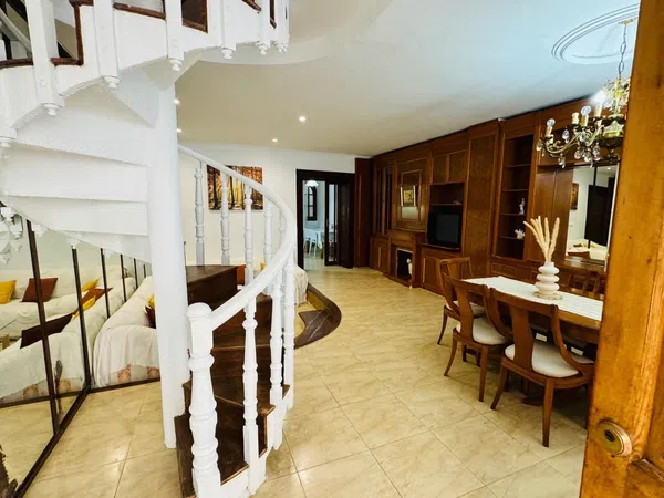 Casa o chalet independiente en Centro Urbano - Foto 4