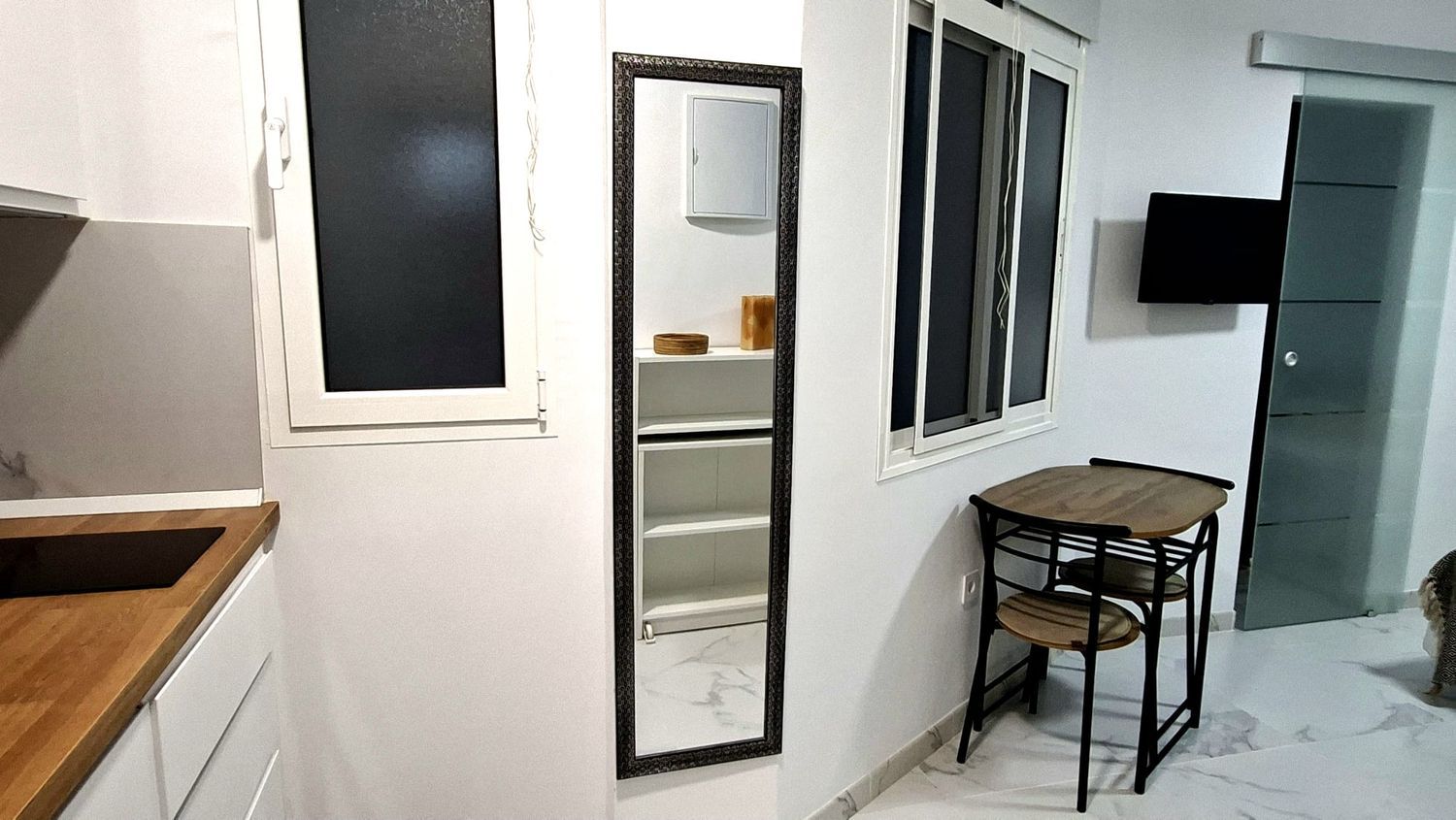 Estudio en calle Pelayo, 16 - Foto 2