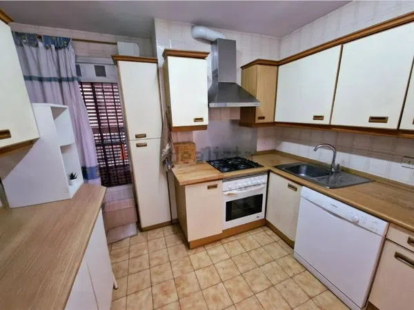 Piso en calle Isla Malaita, 10 - Foto 5