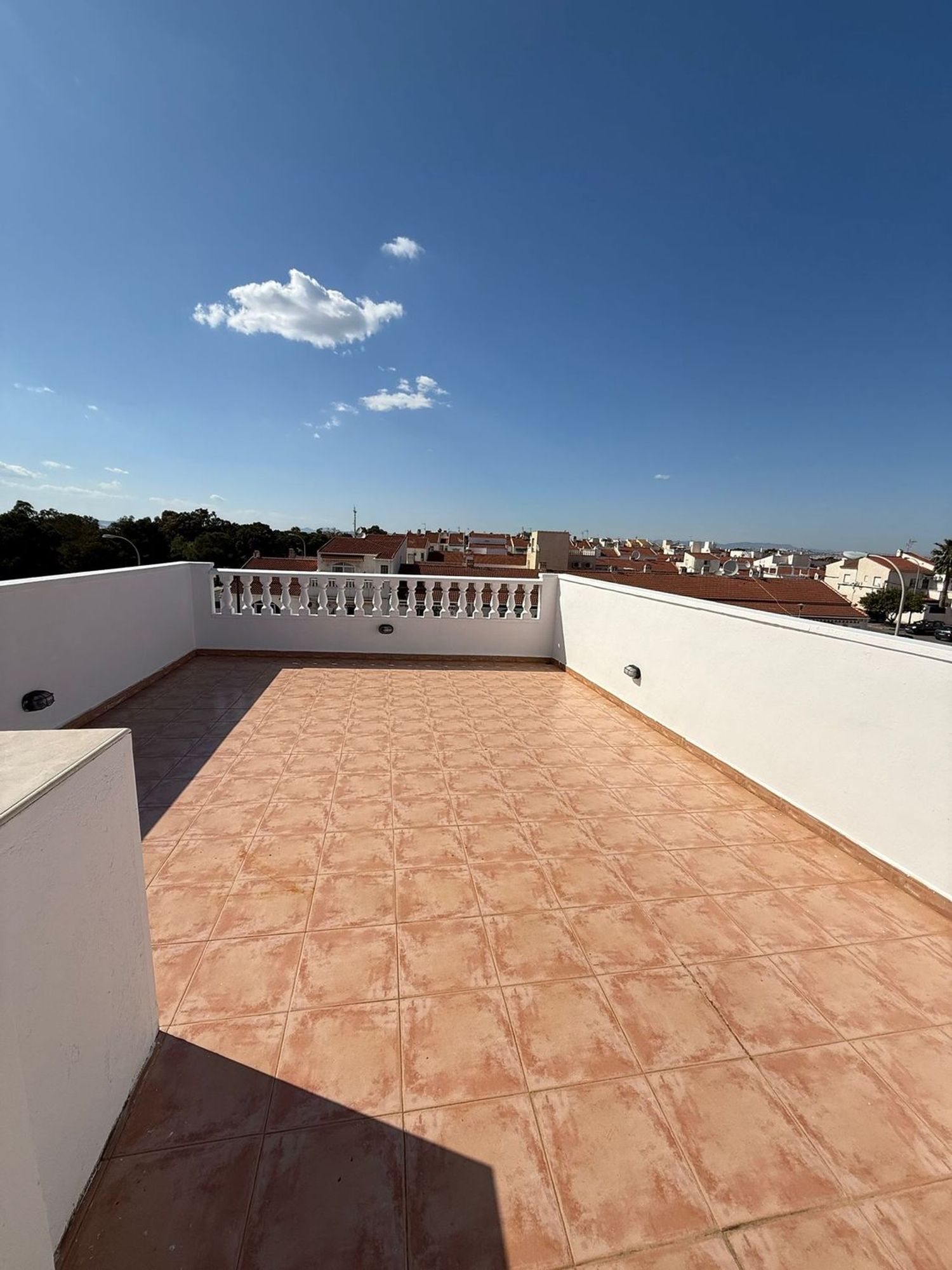 Chalet adosado en Calle Granados, 74, La Siesta - El Salado - Torreta - Foto 34
