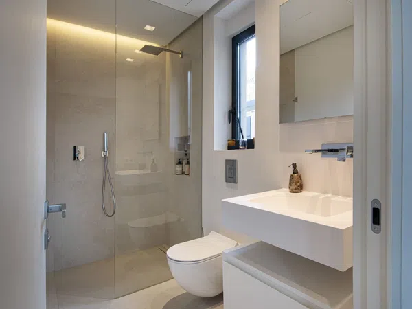 Casa independiente en Barrio La Carolina-Guadalpín - Foto 14