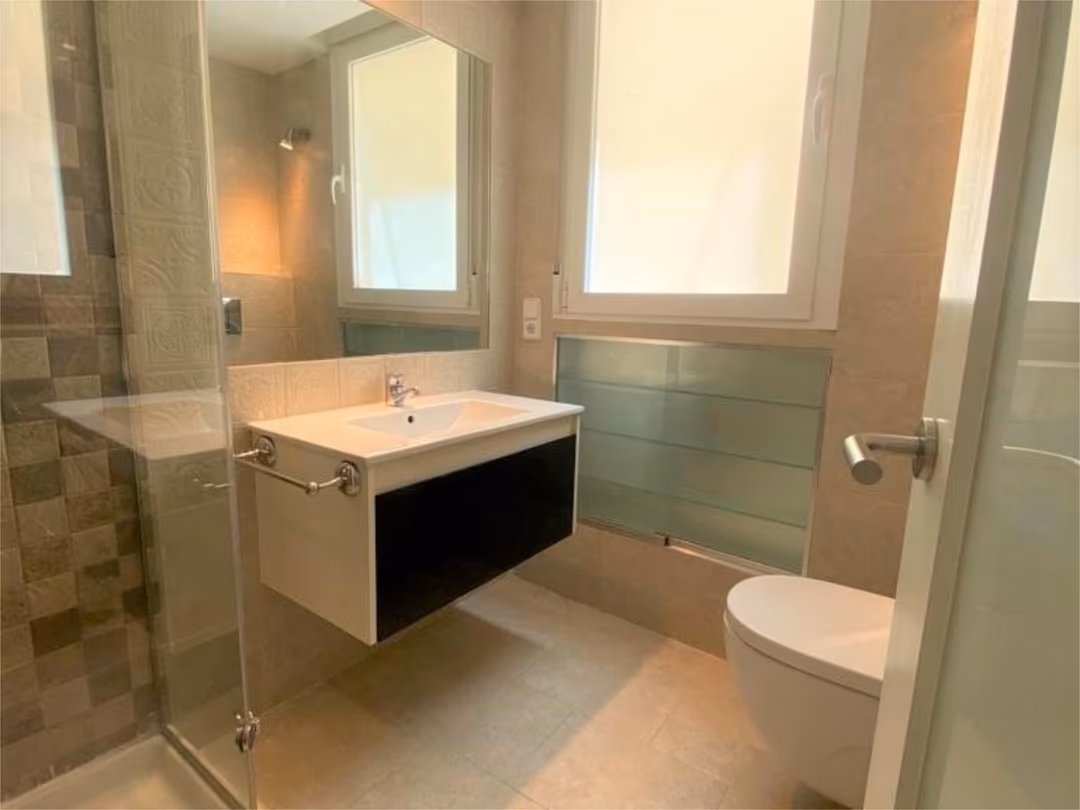 Piso en  Calle de Vargas 12 - Foto 10