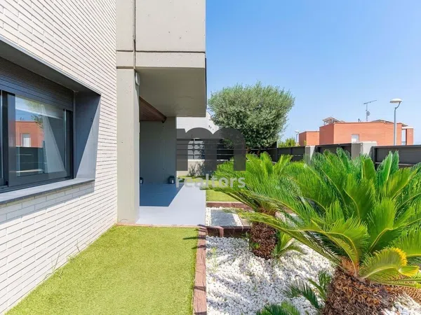 Casa o chalet independiente en Calle de Maria Aurèlia Capmany - Foto 3