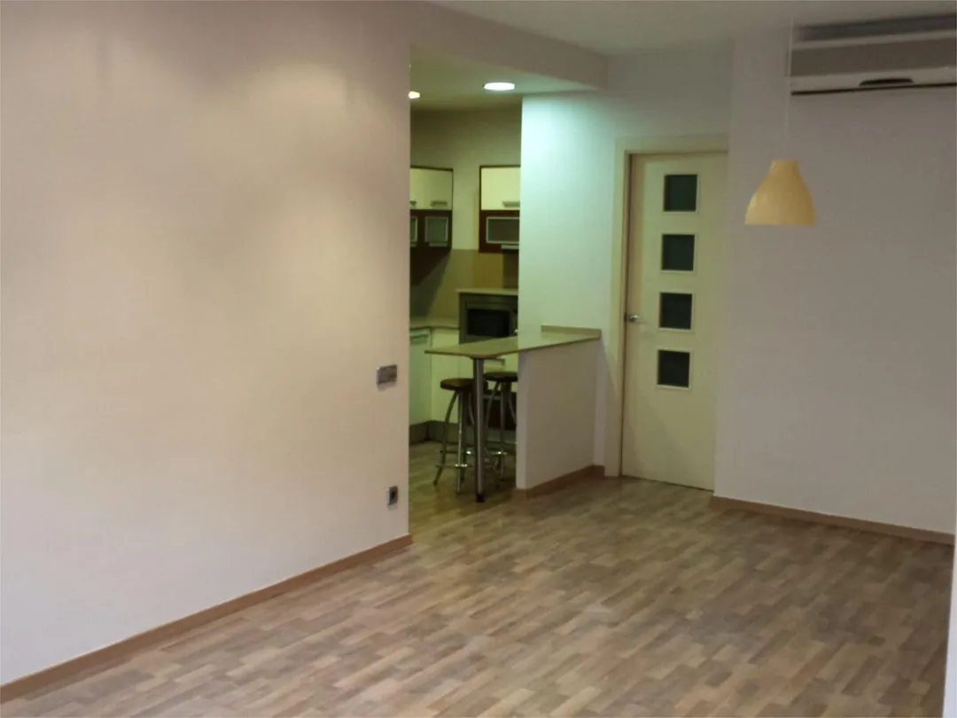 Piso en  Carrer de Déu i Mata 142 - Foto 9