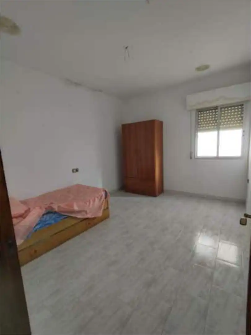 Piso en Zona ayuntamiento - Foto 7