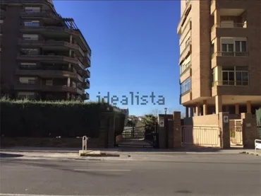 Garaje en  Avenida Rodríguez de Ledesma 8 - Foto 1