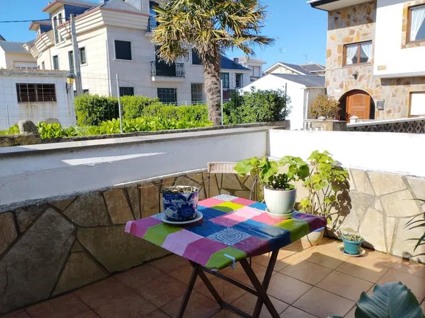 Chalet adosado en Tapia de Casariego - Foto 1