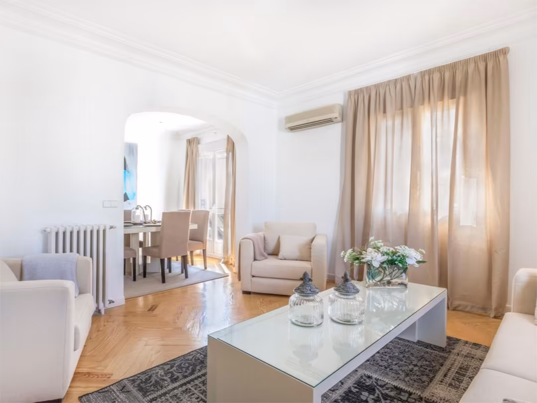 Piso en  Calle de Castelló 109