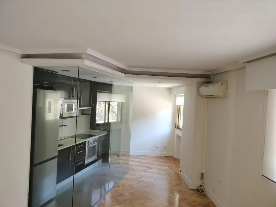 Piso en  Calle de Ríos Rosas 13