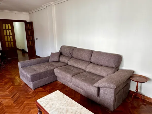 Piso en Avenida Ordoño II, 9 - Foto 2