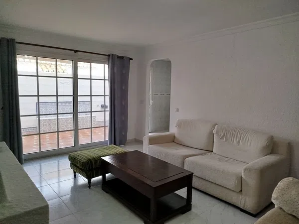 Chalet adosado en avenida de Francia, 14 - Foto 3