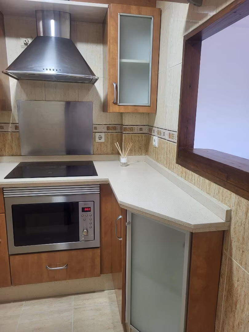 Piso en  Calle Sagunto 27 - Foto 8