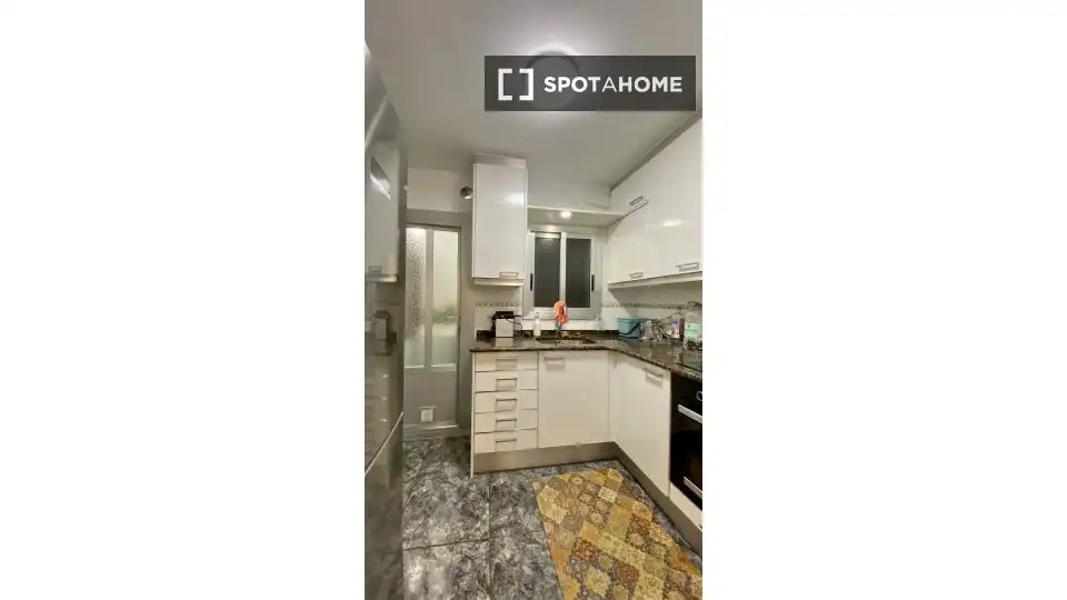 Piso en L'Hospitalet de Llobregat - Foto 10