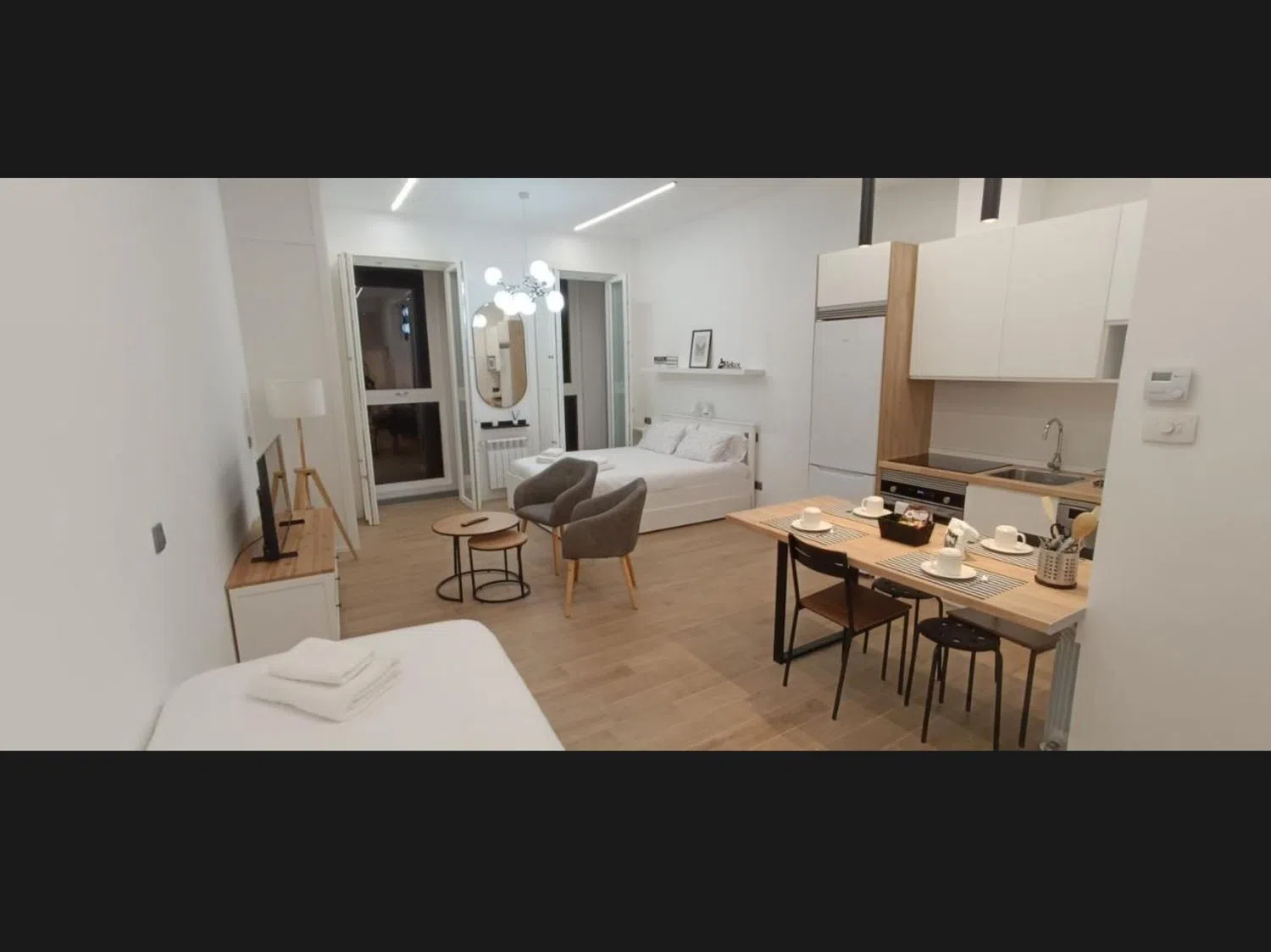 Estudio en calle San Vicente, 6 - Foto 1