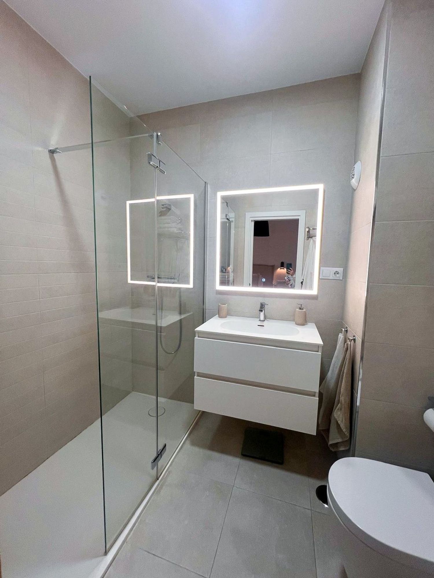 Piso en avenida Salvador Dalí, 74 - Foto 18