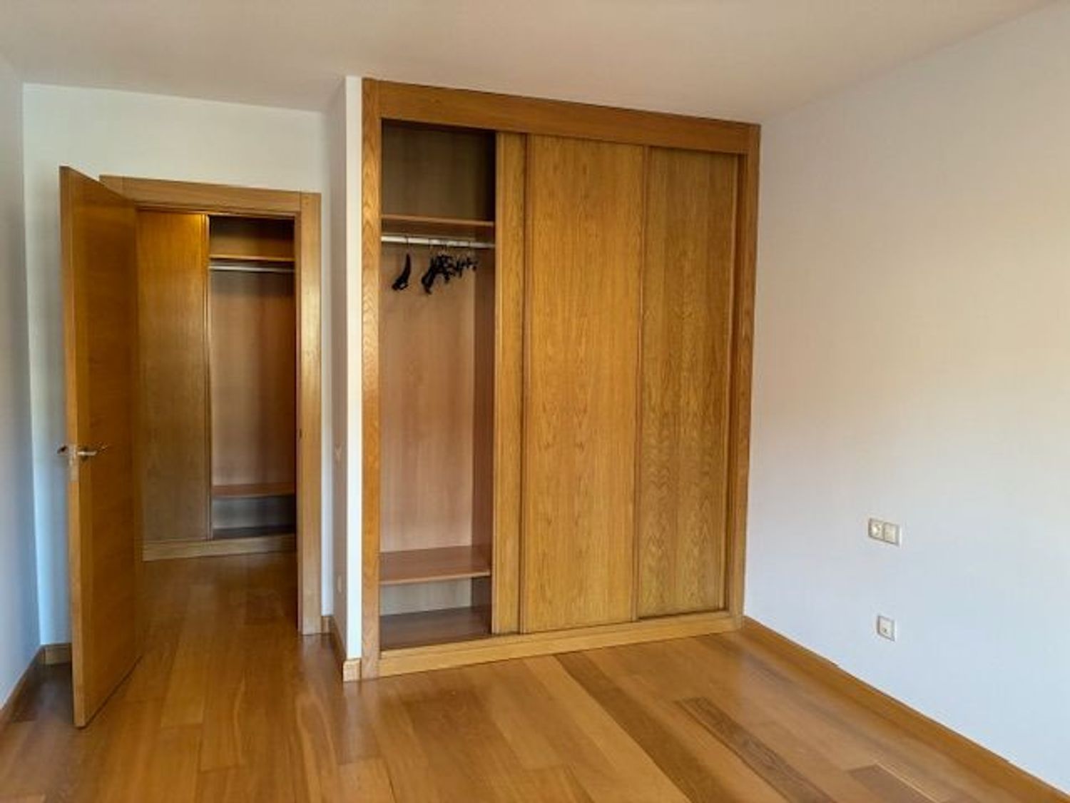 Piso en plaza de Emilio Casares Rodicio, 1 - Foto 4