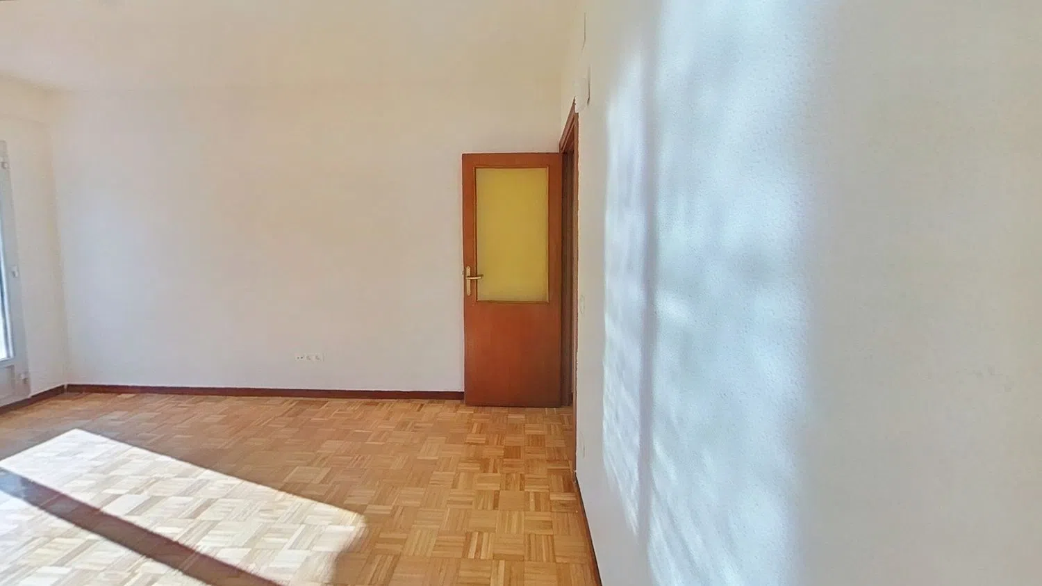 Piso en Barrio Zofío - Foto 4