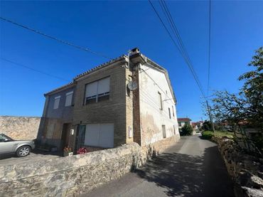 Chalet en  Calle General 108 - Foto 1