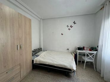 Piso en  Carrer Doctor Gregorio Marañón 48 - Foto 9