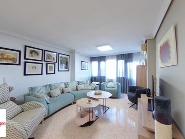 Piso en  Avenida de Andalucía 30 - Foto 1
