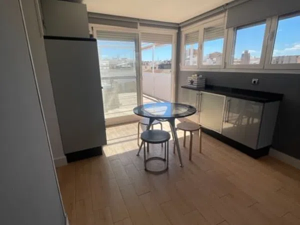 Ático en Barrio Ensanche Centro - Soho - Foto 11