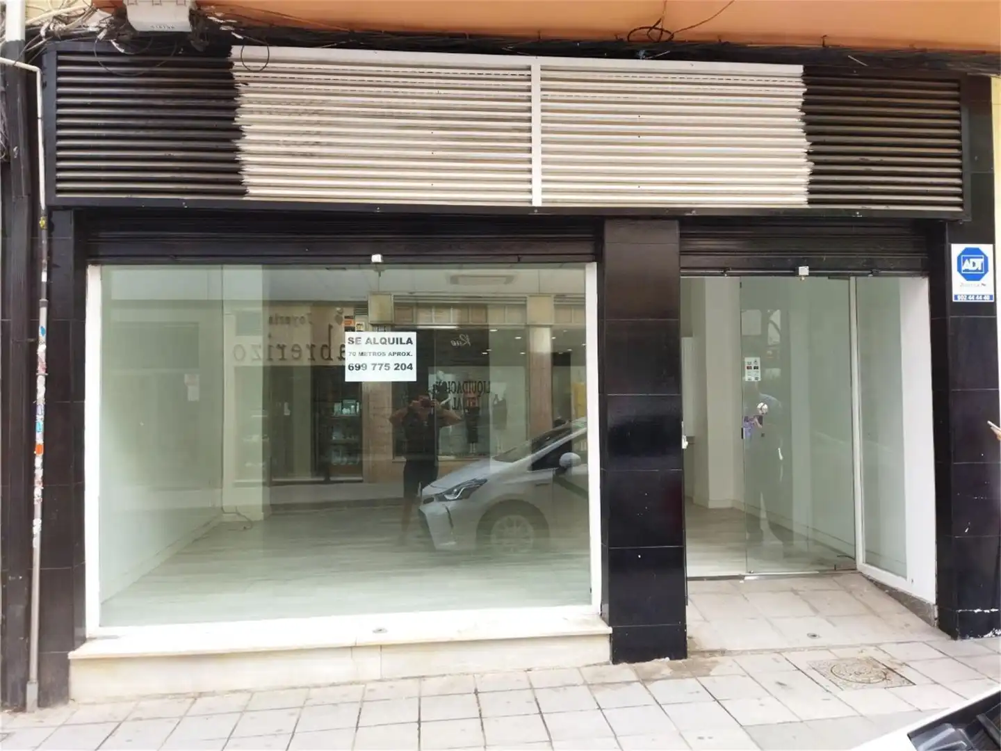 Planta baja en  Calle Sagrada Familia 14 - Foto 3