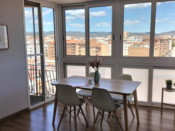 Piso en Avenida de València, 94, Zona Ensanche-Río Jucar - Foto 1