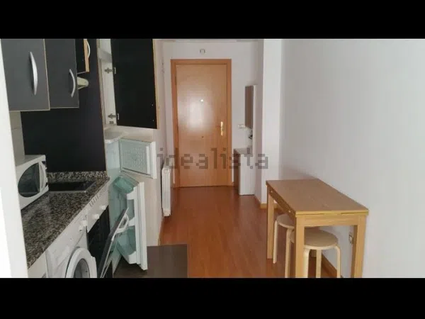Alquiler de piso en Avenida Roma, 8 - Foto 1