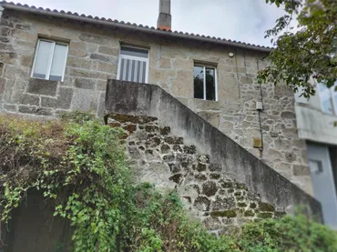 Casa adosada en  Estrada de Belesar 9 - Foto 2
