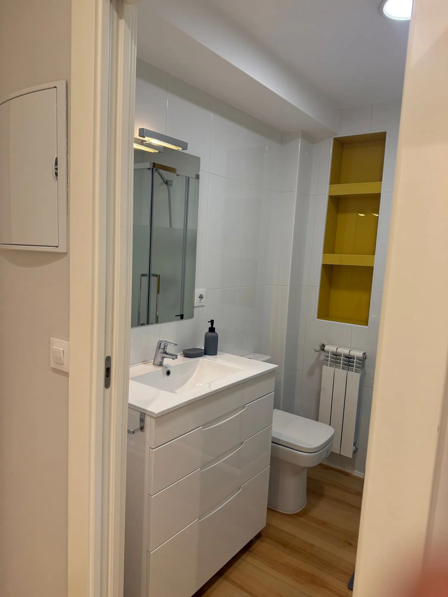 Piso en avenida de los Reyes de España, 26 - Foto 9